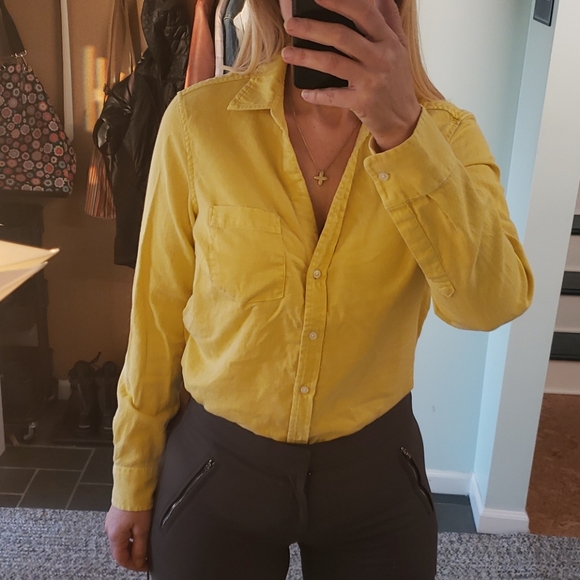 GAP Tops - GAP  Perfect Shirt Button Down EUC sz.M